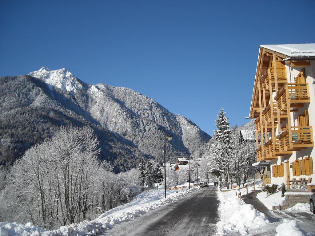 Dolomiti Lodge Villa Gaia Valle di Cadore Exterior foto